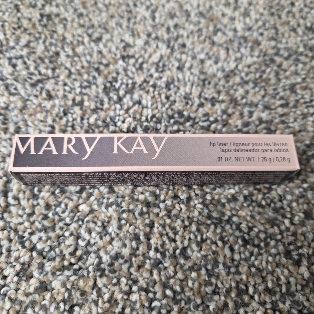 Mary Kay Lip Liner Soft Blush Rose Doux 048450 New in Box .01 oz Waterproof